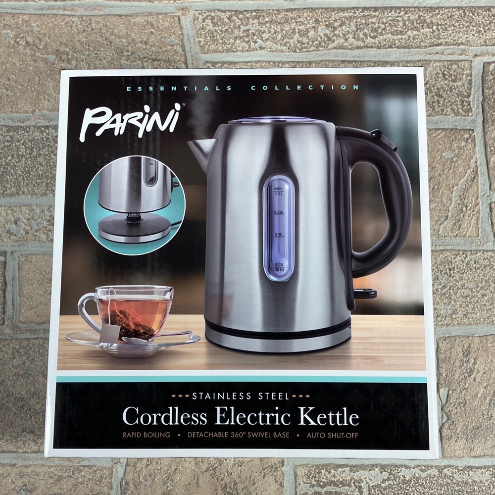 NEW Parini Stainless Steel Cordless Electric Kettle  Silver and Black